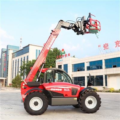 Poľnohospodársky telehandler